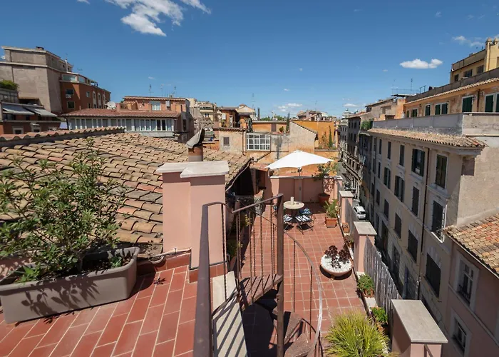Casa Mia - Trastevere Rooftop Nest * Roma